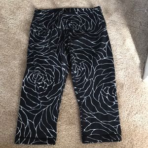 Lululemon crop leggings